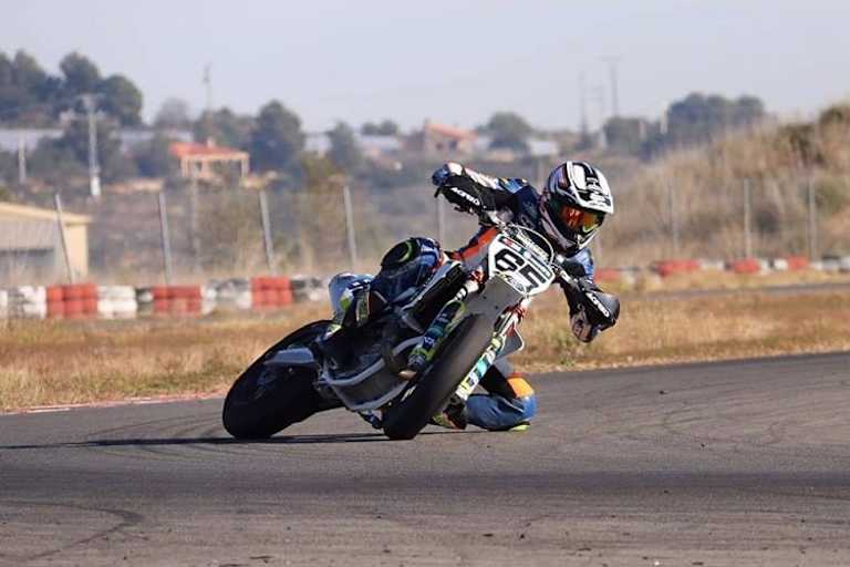 Philipp Öttl trainiert in Spanien