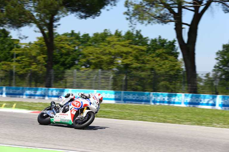 Leon Haslam hatte Schaltprobleme