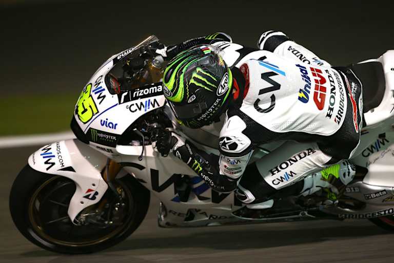 Crutchlow ist weiterhin mit dem CWM FX-Logo unterwegs