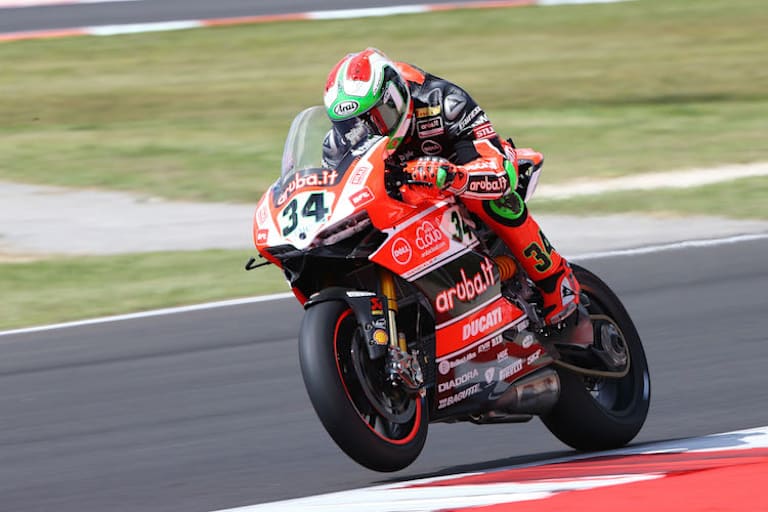 Mit seiner Ducati Panigale stürmte Davide Giugliano in der Superpole auf Platz 3 