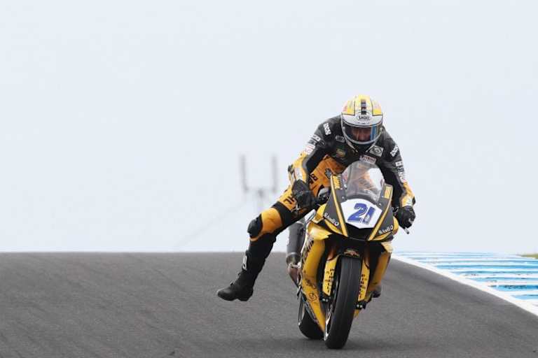 Randy Krummenacher startet als Zweiter in die Supersport-WM 2018  