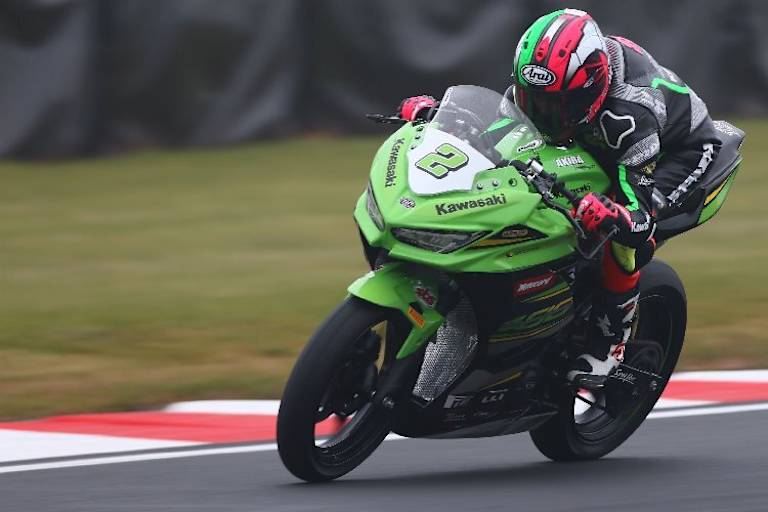 Ana Carrasco hatte in Donington keine Mühe mit dem Sieg