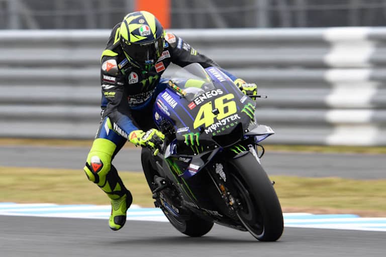 Valentino Rossi wagte sich zuletzt an die Zwei-Finger-Technik