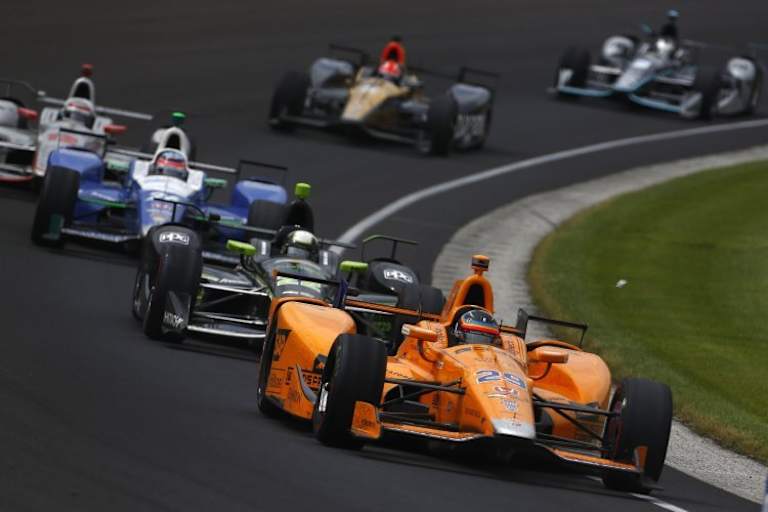 Fernando Alonso als Leader der 500 Meilen von Indianapolis