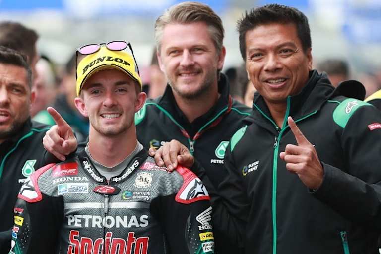 Sieger John McPhee mit Stigefelt und Razali