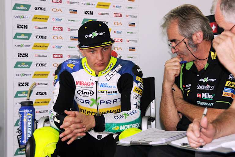 Aegerters aktueller Crewchief Gilles Bigot wird 2016 zur Crew von Tom Lüthi stoßen