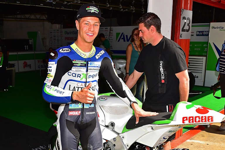 In der Avintia-Box: Domi Aegerter ist begeistert