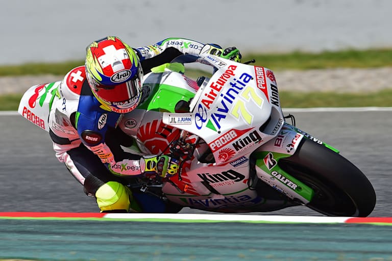 Domi Aegerter sitzt erstmals auf der Avintia-Kawasaki