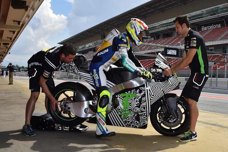 Domi Aegerter auf der Akira-Kawasaki