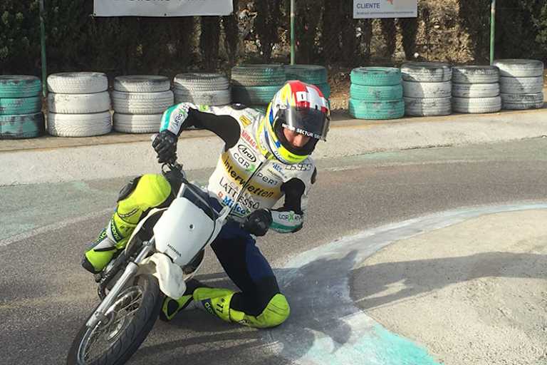 Aegerter: «Ich trainiere Supermoto, Motocross, Flat Track und mit meiner 600-ccm-Maschine»