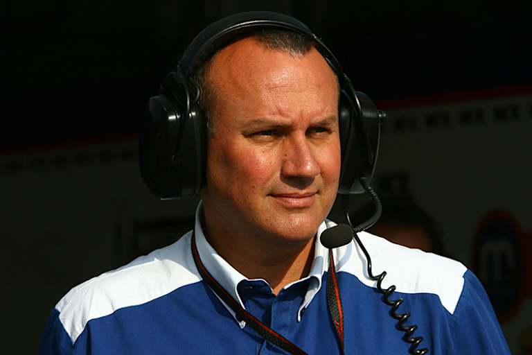 Manager Chuck Aksland