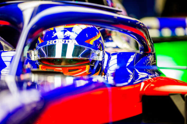 Zum Start legte der Londoner gleich einen Dreher hin