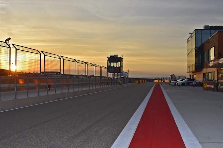 Sonnenaufgang am Sonntag in Aragón