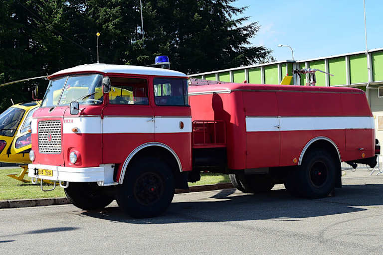 Auch die Löschfahrzeuge sind in Brünn nicht der letzte Schrei