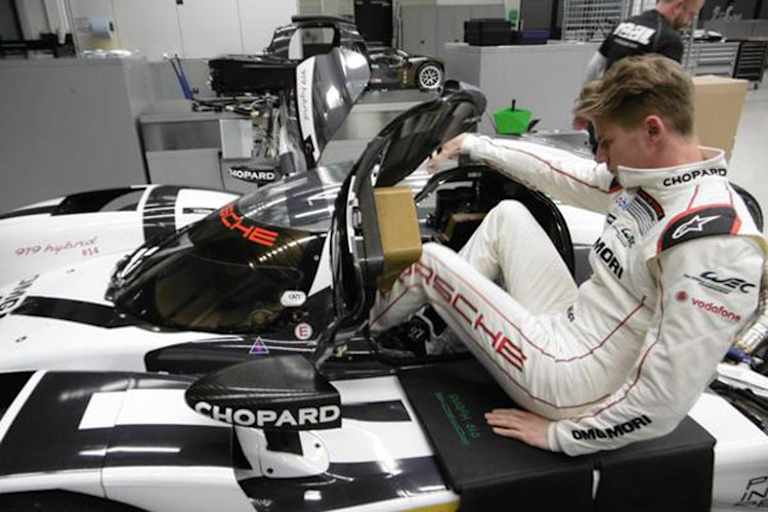 Hülkenberg klettert erstmals in den Porsche 919