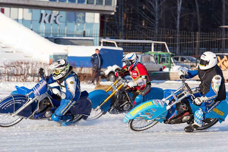 Im Ruhestand aber noch sauschnell: Rekordweltmeister Nikolai Krasnikov (vorne)