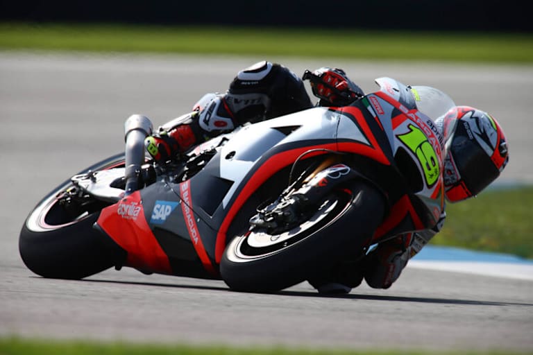 Alvaró Bautista auf der Aprilia RS-GP