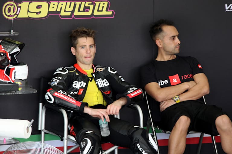Alvaro Bautista in der Aprilia-Box