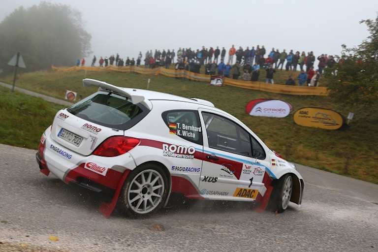 Timo Bernhard im Peugeot 207 S2000
