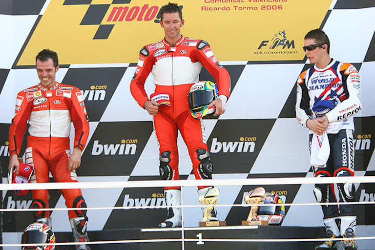 Valencia 2006: Capirossi, Bayliss und Weltmeister Nicky Hayden auf dem Podest