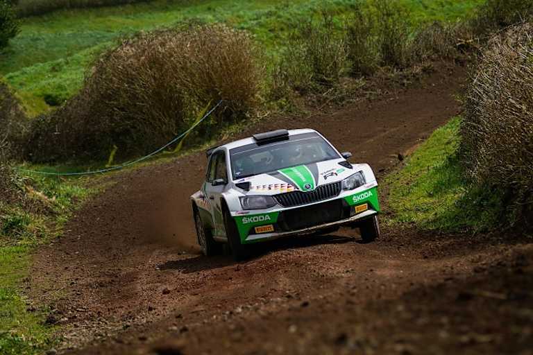 Schottertest für die Azoren