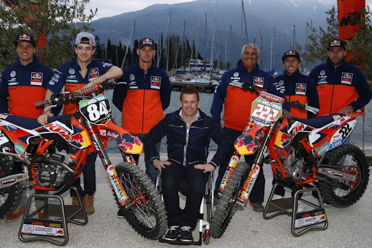 KTM Sportdirektor Pit Beirer (Mitte) und KTM: In der WM seit Jahren erfolgreich