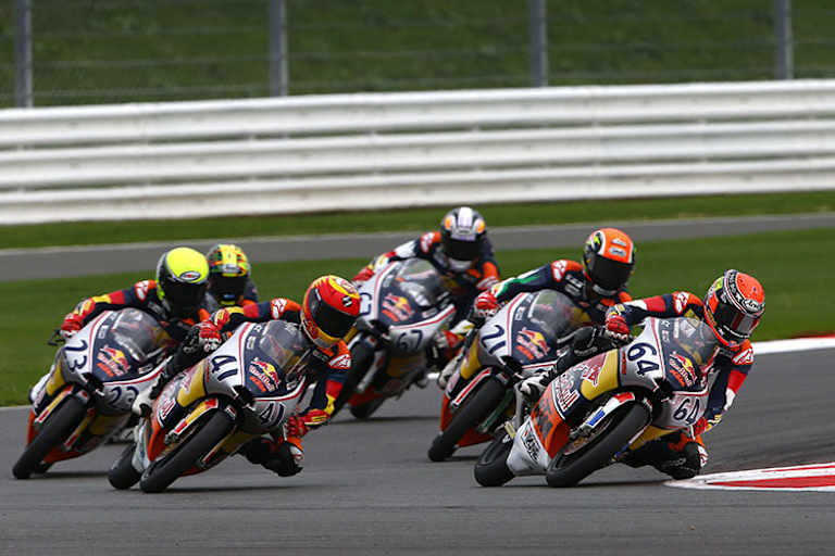 2015 gewann der Niederländer Bo Bendsneyder den Red Bull Rookies Cup und steigt nun in die Moto3-WM auf