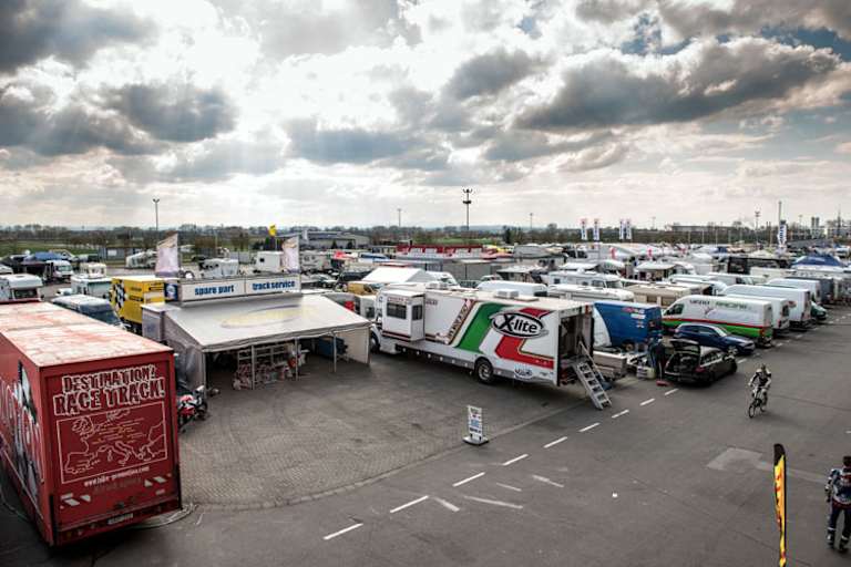 Das Fahrerlager von Oschersleben