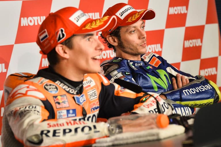 Lässt sich Rossi von Márquez' respektlosen Manövern irgendwann zu einem Fehler verleiten?
