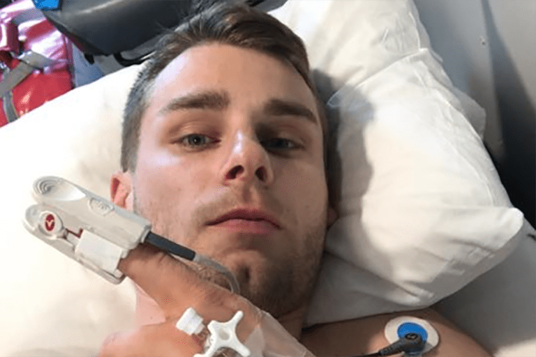 Derzeit wird der Franzose in Melbourne weiteren Untersuchungen unterzogen