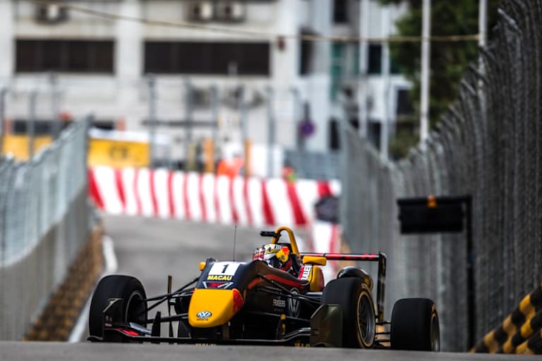 Pole-Position für Red-Bull-Junior Dan Ticktum