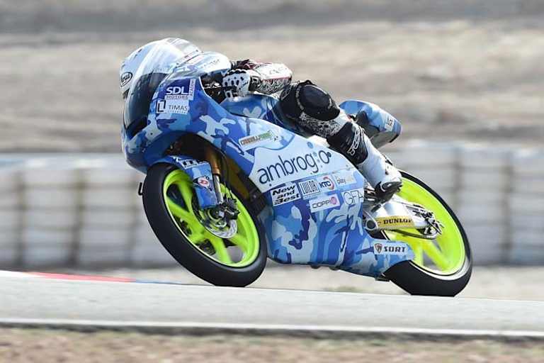 Beim Almeria-Test im November prangte noch der ehemalige Hauptsponsor Ambrogio auf der Verkleidung