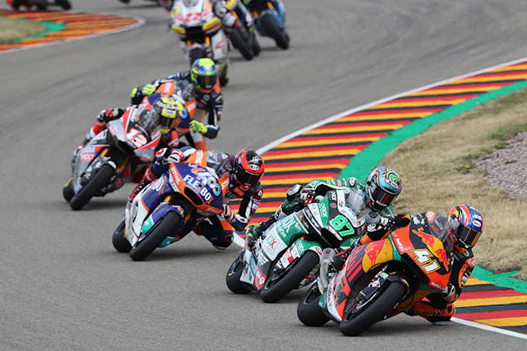 Brad Binder beim deutschen WM-Lauf vor Gardner, Fernandez und Lüthi 