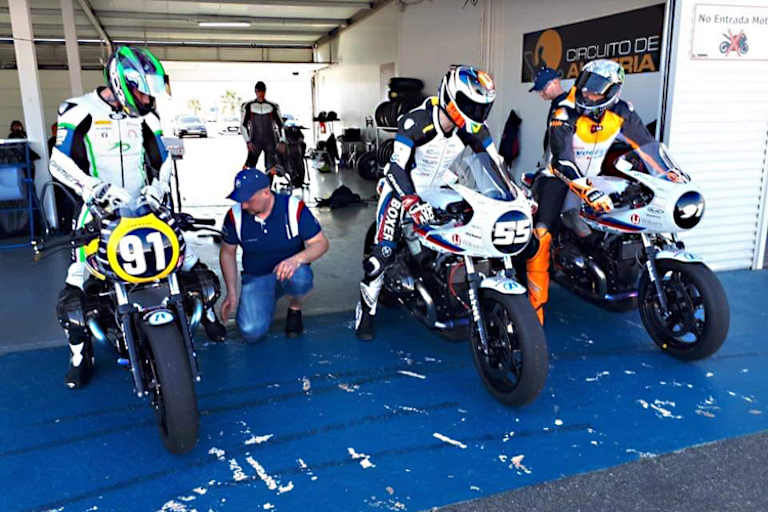 Erste Tetfahrten in Spanien