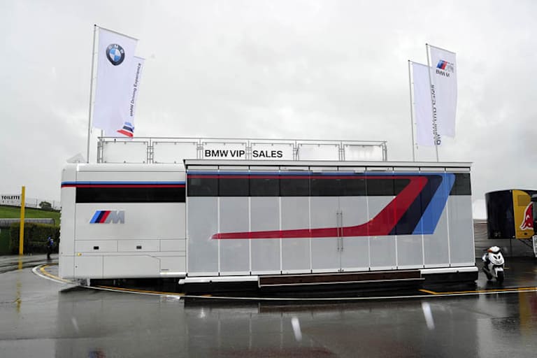 BMW-Hospitality im MotoGP-Paddock 2013: Einsam und verlassen