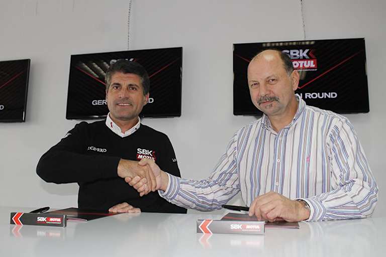 Dorna-Manager Gregorio Lavilla (li.) mit Ralph Bohnhorst