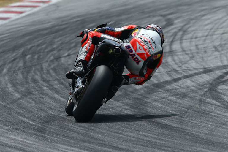 Stefan Bradl gelang mit 2:00,339 min ein eindrucksvolle Rundenzeit