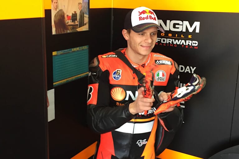 Stefan Bradl in der Forward-Box beim Valencia-Test im November