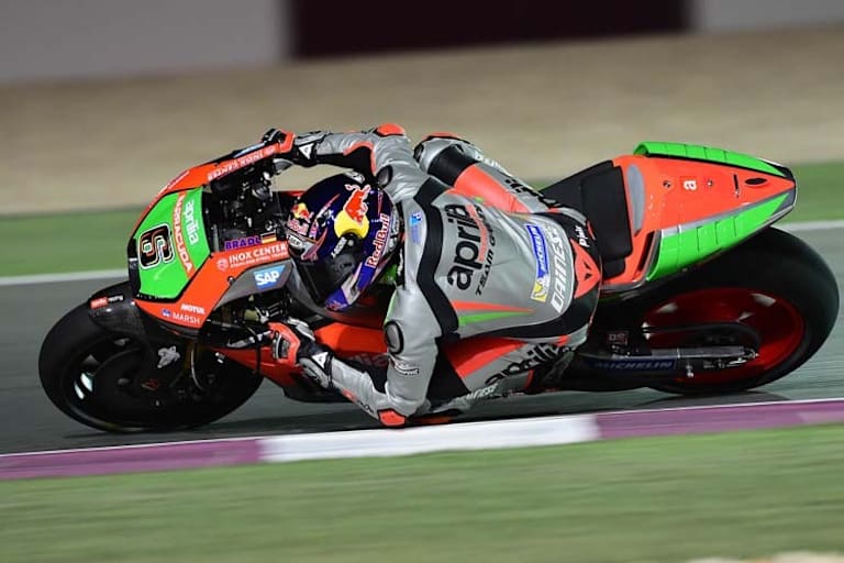 Stefan Bradl hat noch immer große Probleme mit seiner Aprilia