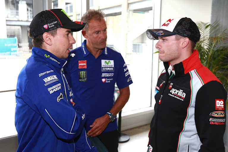 Auch Jorge Lorenzo und sein Teammanager Wilco Zeelenberg waren neugierig: «Stefan, wie bist du so rasch zu Aprilia gekommen?»