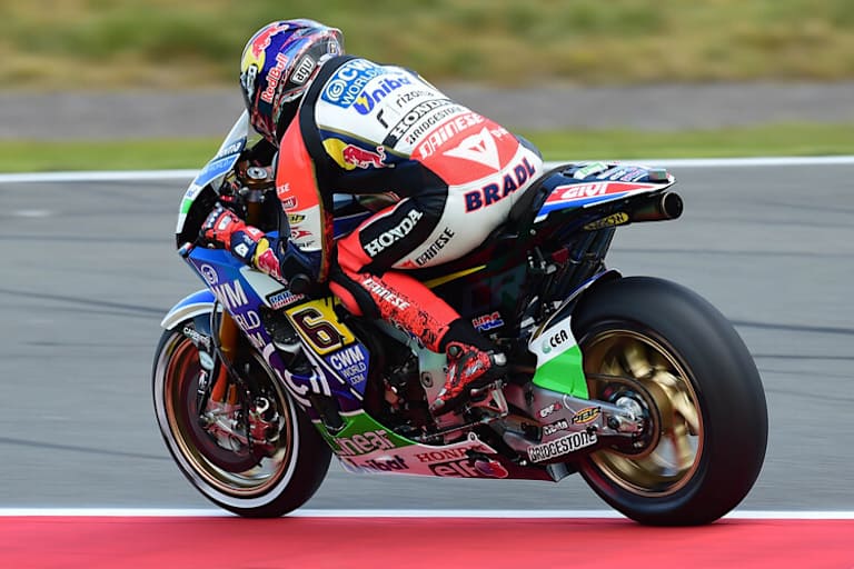 Stefan Bradl im ersten freien Assen-Training