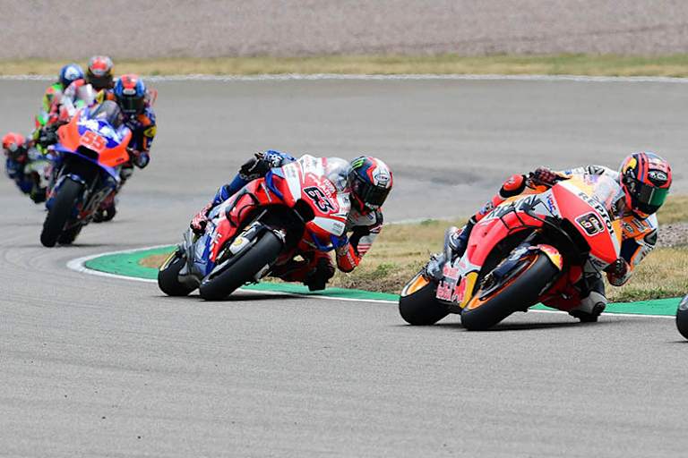 Sachsenring-GP 2019: Stefan Bradl vor Bagnaia und Syahrin