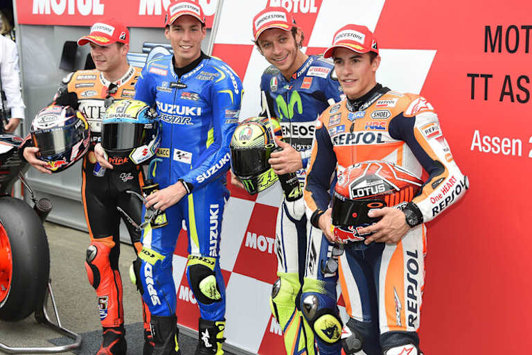 Die Top-3 des Qualifyings 2 (Espargaró, Rossi und Márquez) neben Bradl als bestem Open-Class-Fahrer