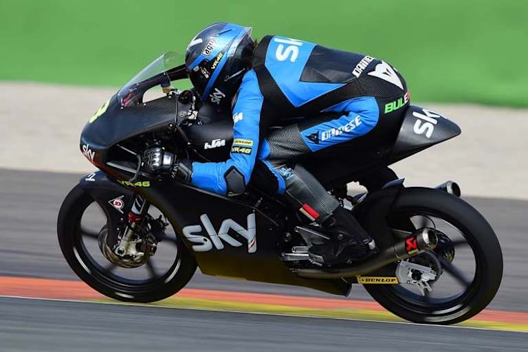 Junioren-Weltmeister Nicolò Bulega gibt 2016 sein Debüt als Stammfahrer in der Moto3-WM