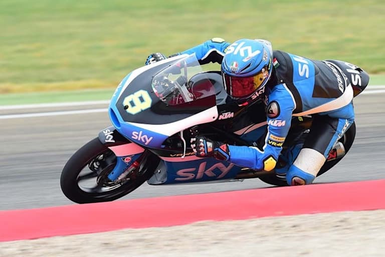 Bulega auf der KTM des Teams VR46