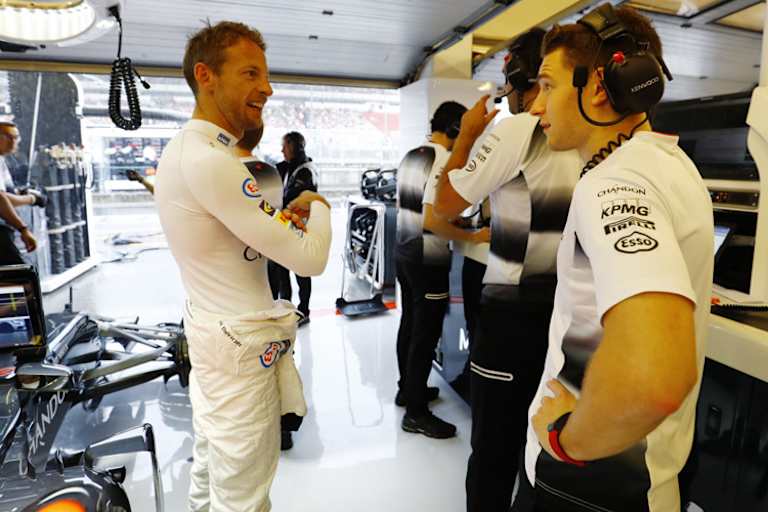 Ersetzt Stoffel Vandoorne (rechts) McLaren-Stammfahrer Jenson Button?