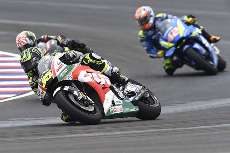 Im Rennen: Crutchlow (35) vor Zarco und Rins (42)