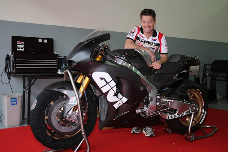 Auch Teamchef Lucio Cecchinello ist glücklich