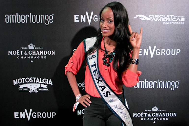 Natalie Clarke, Miss Texas 2013, bei der Amber-Lounge-Party