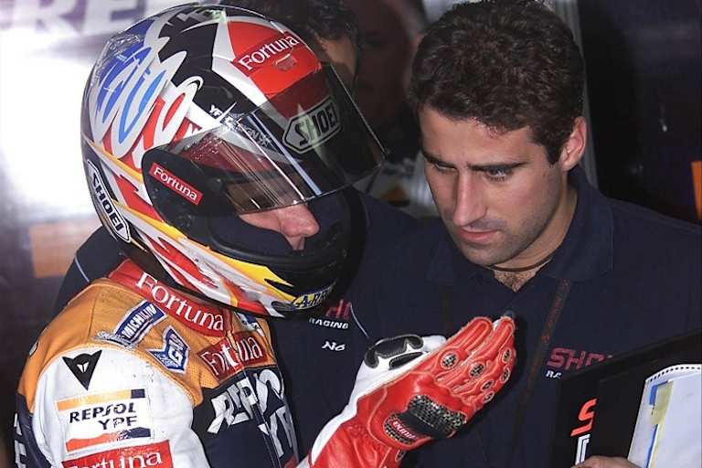 Álex Crivillé, 500er-Weltmeister 1999, mit Hernández 